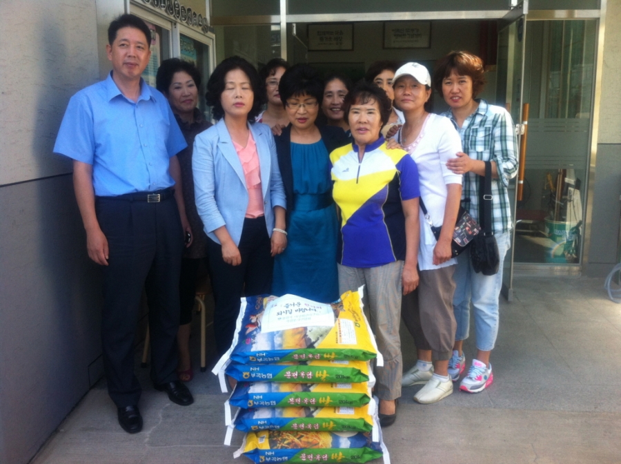 창원시 여셩회관 마산관 자원봉사연합회 사랑나눔 쌀 후원#1